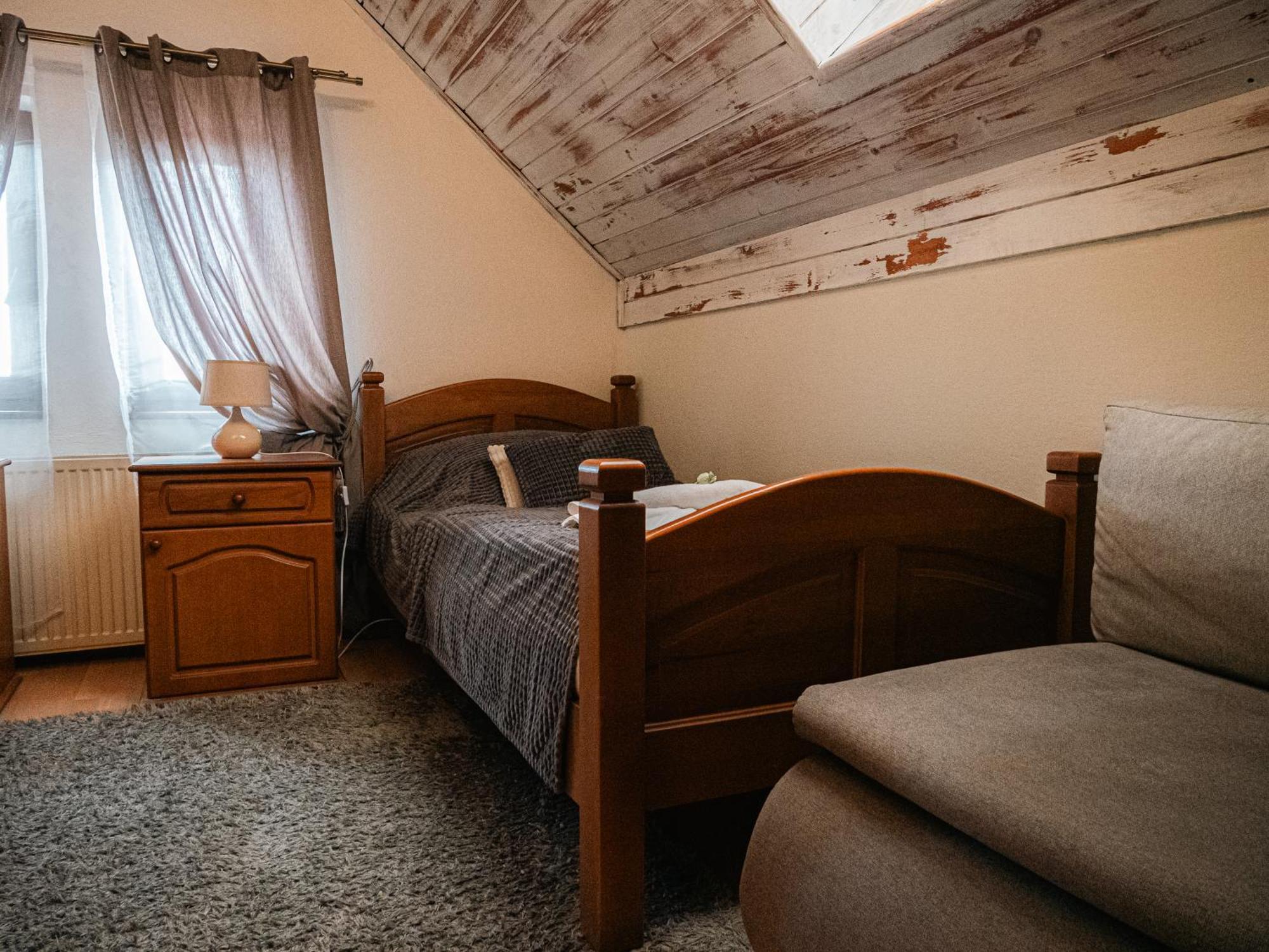 Hotel U Krba Nitra Zewnętrze zdjęcie